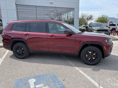 2026 Jeep Grand Cherokee GRAND CHEROKEE L LAREDO ALTITUDE 4X4