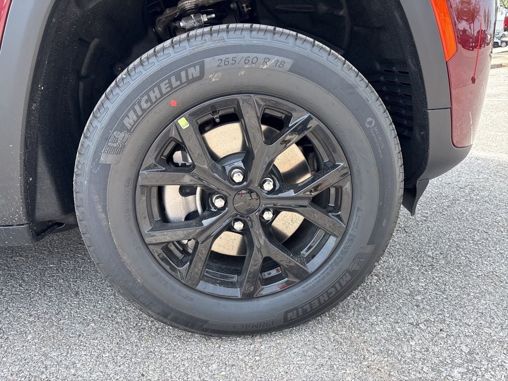 2026 Jeep Grand Cherokee GRAND CHEROKEE L LAREDO ALTITUDE 4X4