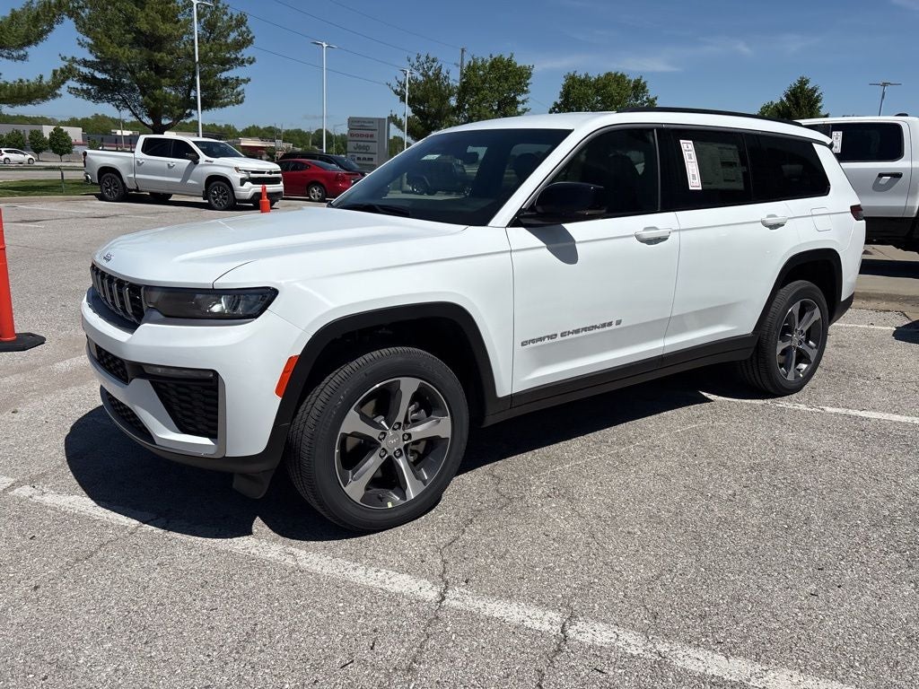 2026 Jeep Grand Cherokee GRAND CHEROKEE L LIMITED 4X4
