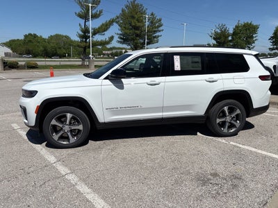 2026 Jeep Grand Cherokee GRAND CHEROKEE L LIMITED 4X4