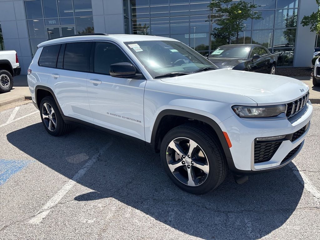 2026 Jeep Grand Cherokee GRAND CHEROKEE L LIMITED 4X4