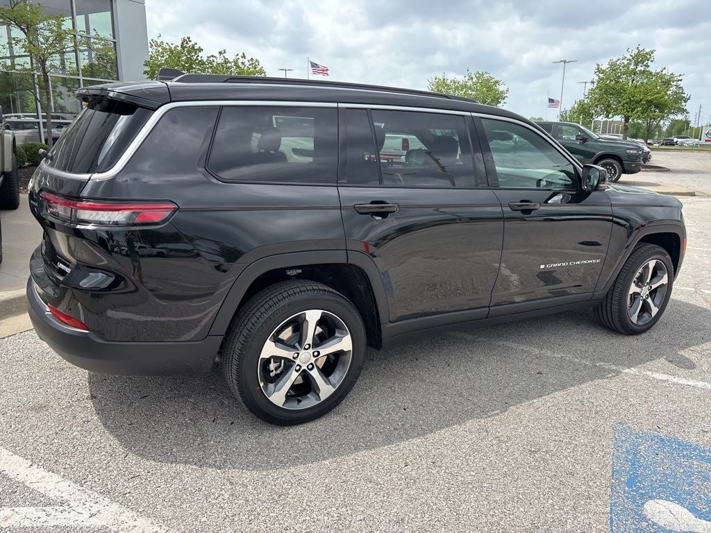 2026 Jeep Grand Cherokee GRAND CHEROKEE L LIMITED 4X4