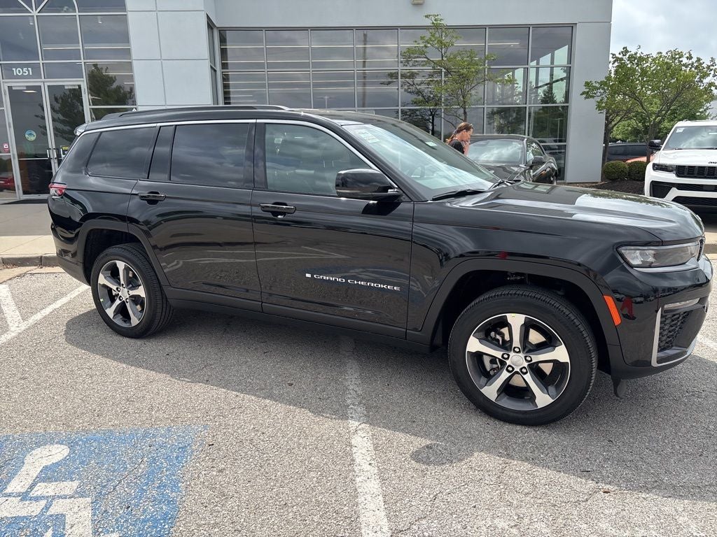 2026 Jeep Grand Cherokee GRAND CHEROKEE L LIMITED 4X4