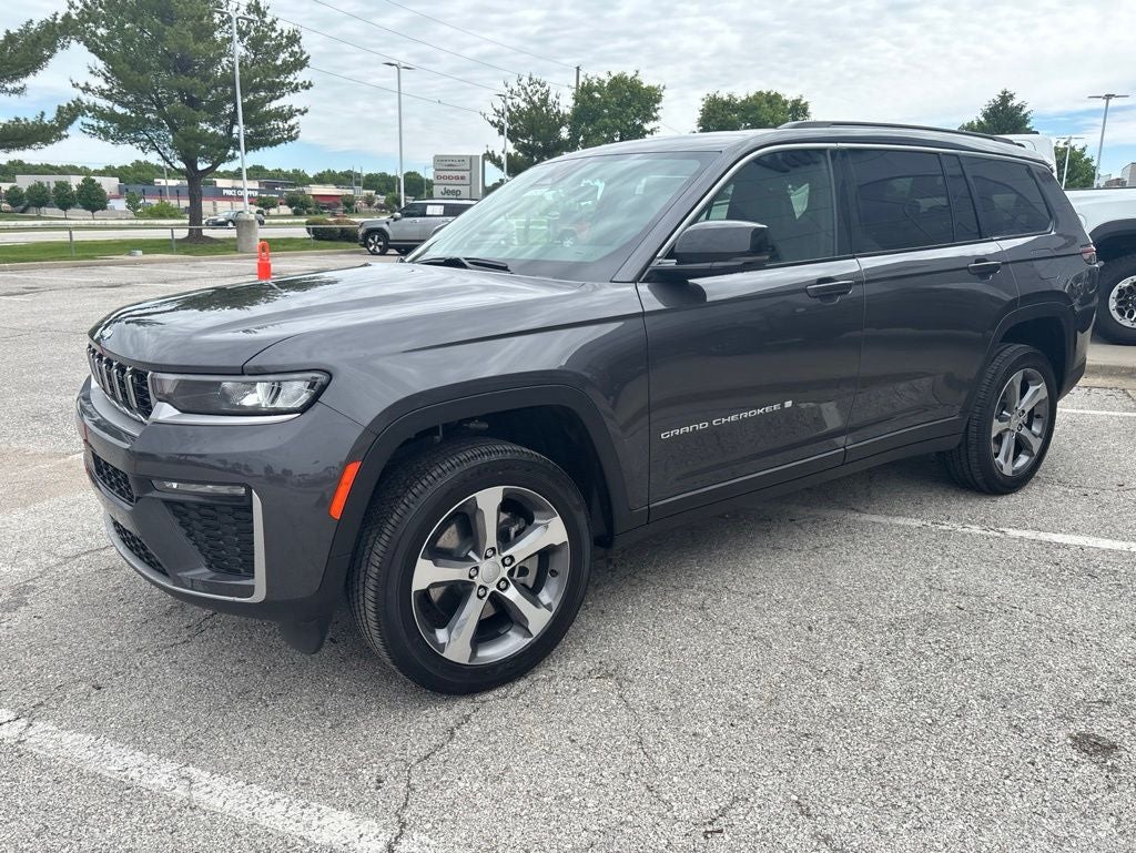 2026 Jeep Grand Cherokee GRAND CHEROKEE L LIMITED 4X4