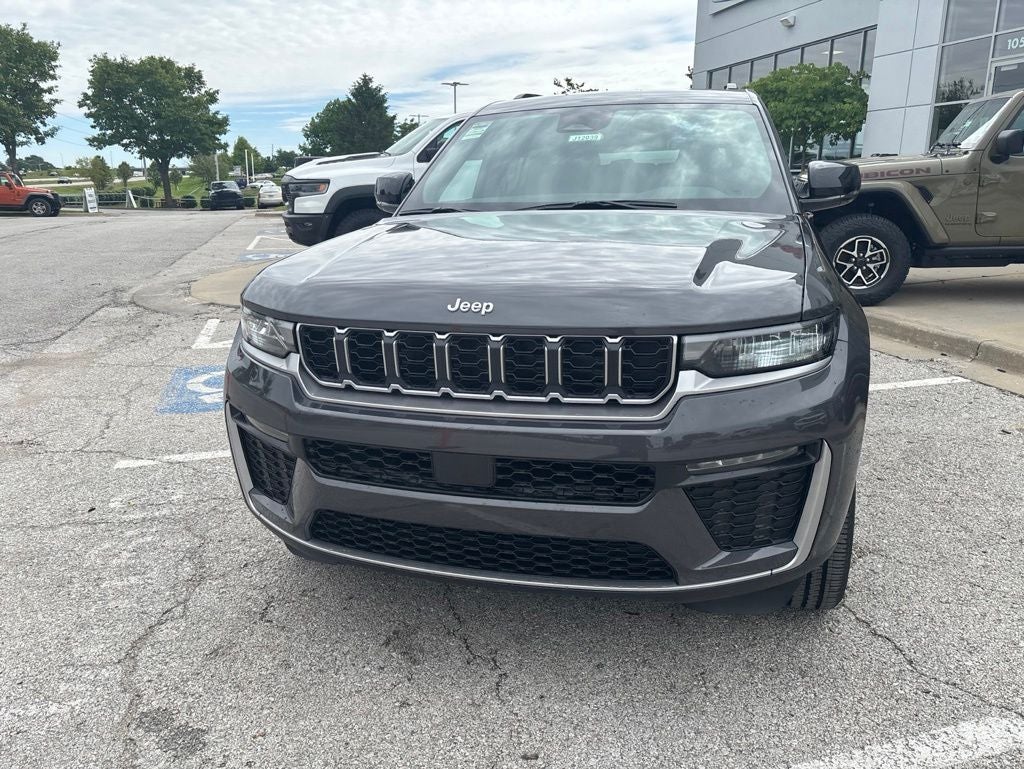 2026 Jeep Grand Cherokee GRAND CHEROKEE L LIMITED 4X4