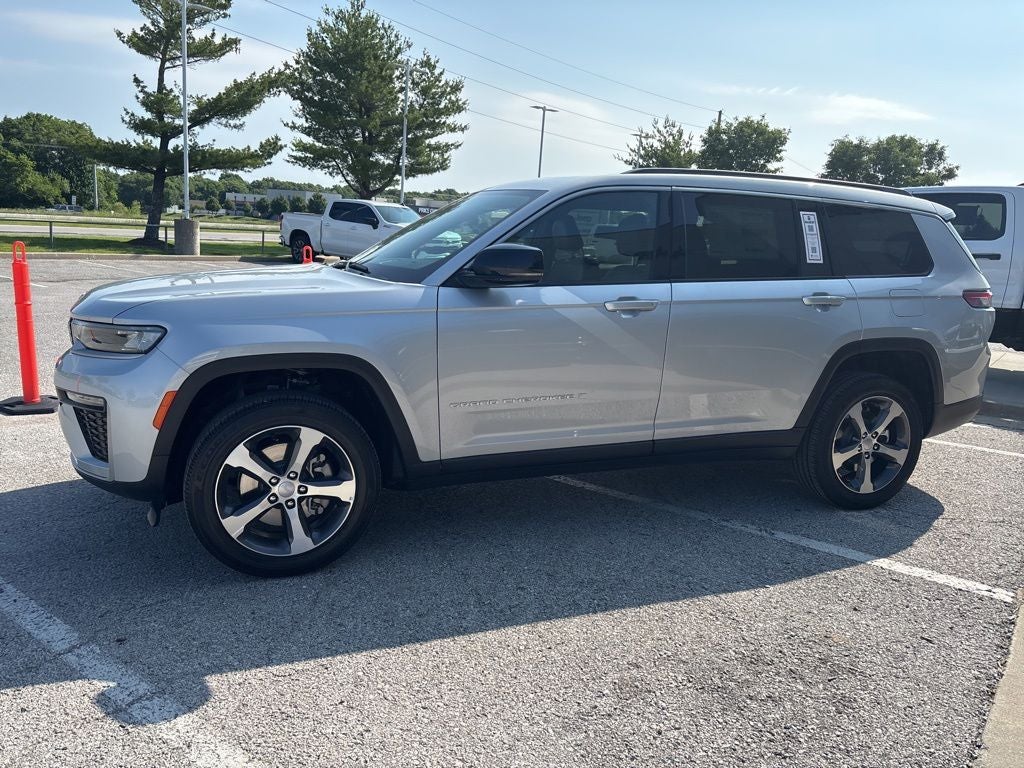 2026 Jeep Grand Cherokee GRAND CHEROKEE L LIMITED 4X4