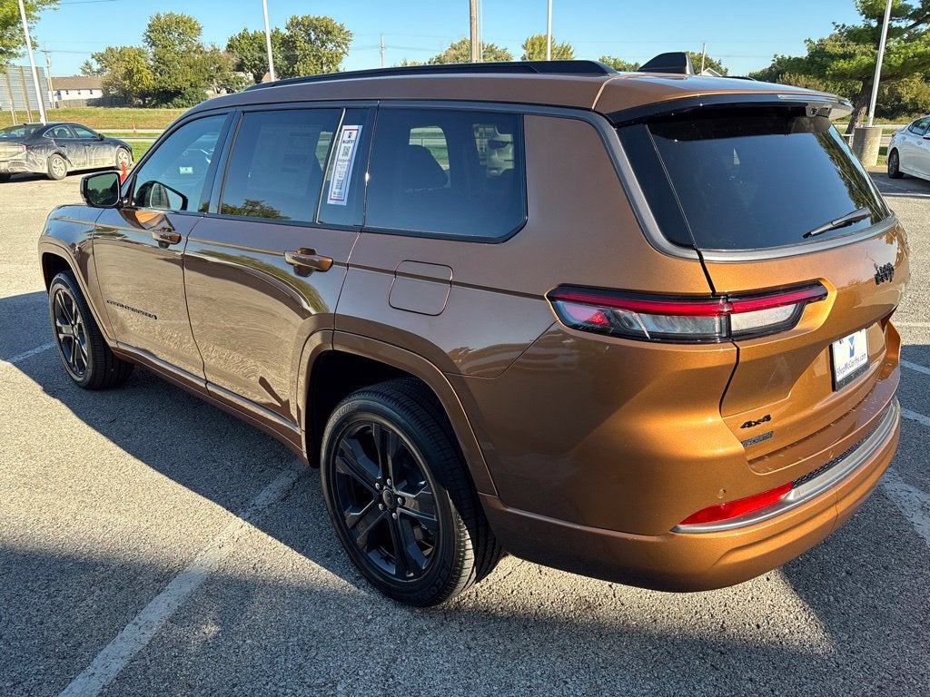 2027 Jeep Grand Cherokee GRAND CHEROKEE L LIMITED RESERVE 4X4