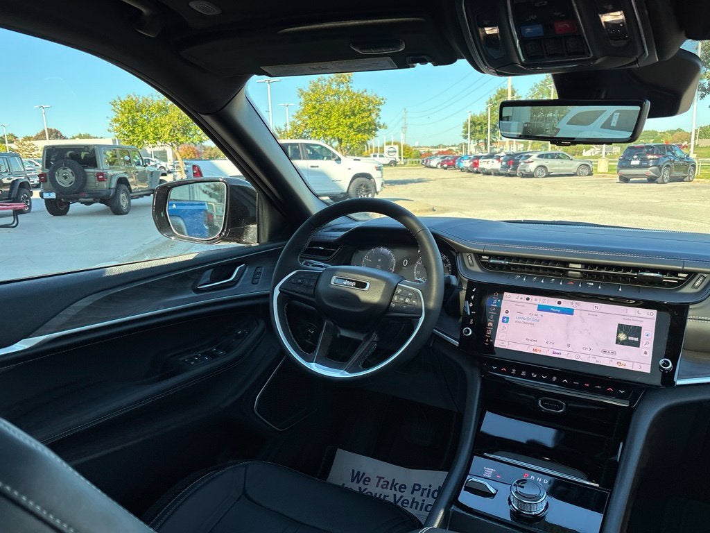 2027 Jeep Grand Cherokee GRAND CHEROKEE L LIMITED RESERVE 4X4