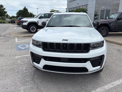 2026 Jeep Grand Cherokee GRAND CHEROKEE L LIMITED RESERVE 4X4
