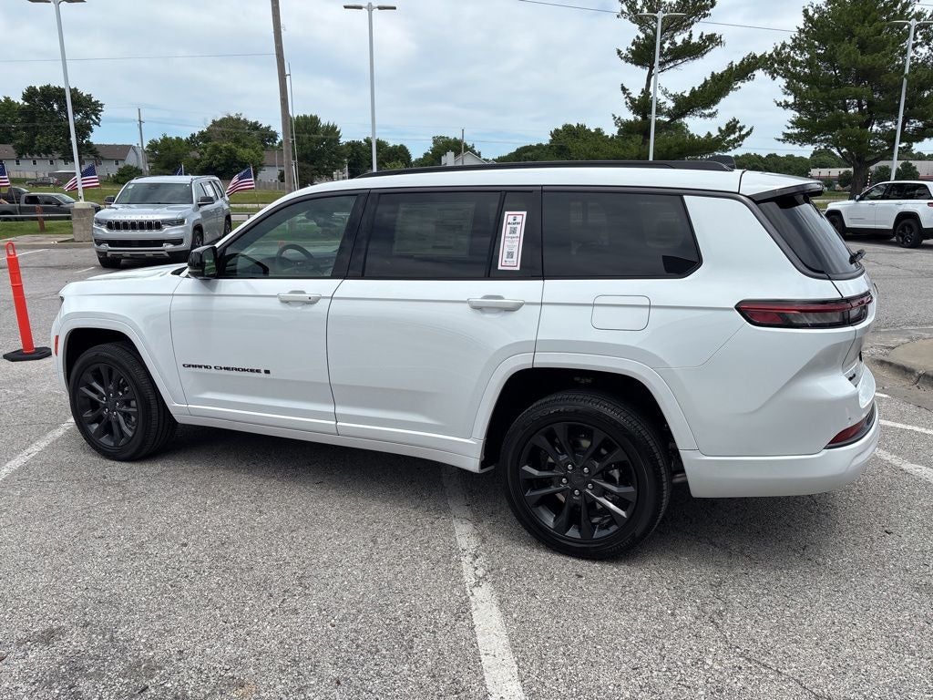2026 Jeep Grand Cherokee GRAND CHEROKEE L LIMITED RESERVE 4X4