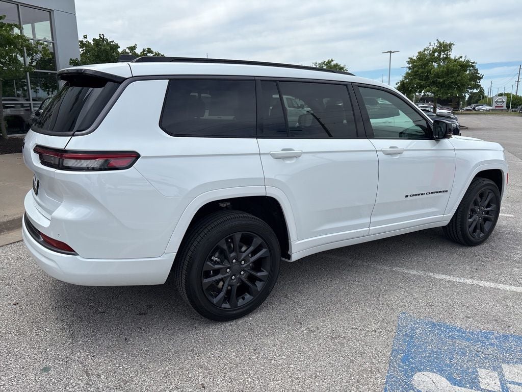 2026 Jeep Grand Cherokee GRAND CHEROKEE L LIMITED RESERVE 4X4