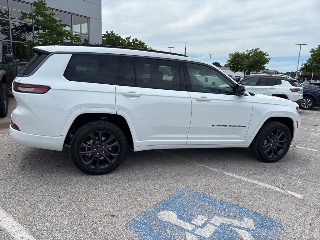 2026 Jeep Grand Cherokee GRAND CHEROKEE L LIMITED RESERVE 4X4