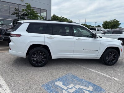 2026 Jeep Grand Cherokee GRAND CHEROKEE L LIMITED RESERVE 4X4