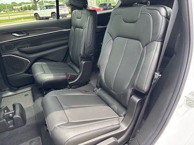 2026 Jeep Grand Cherokee GRAND CHEROKEE L LIMITED RESERVE 4X4