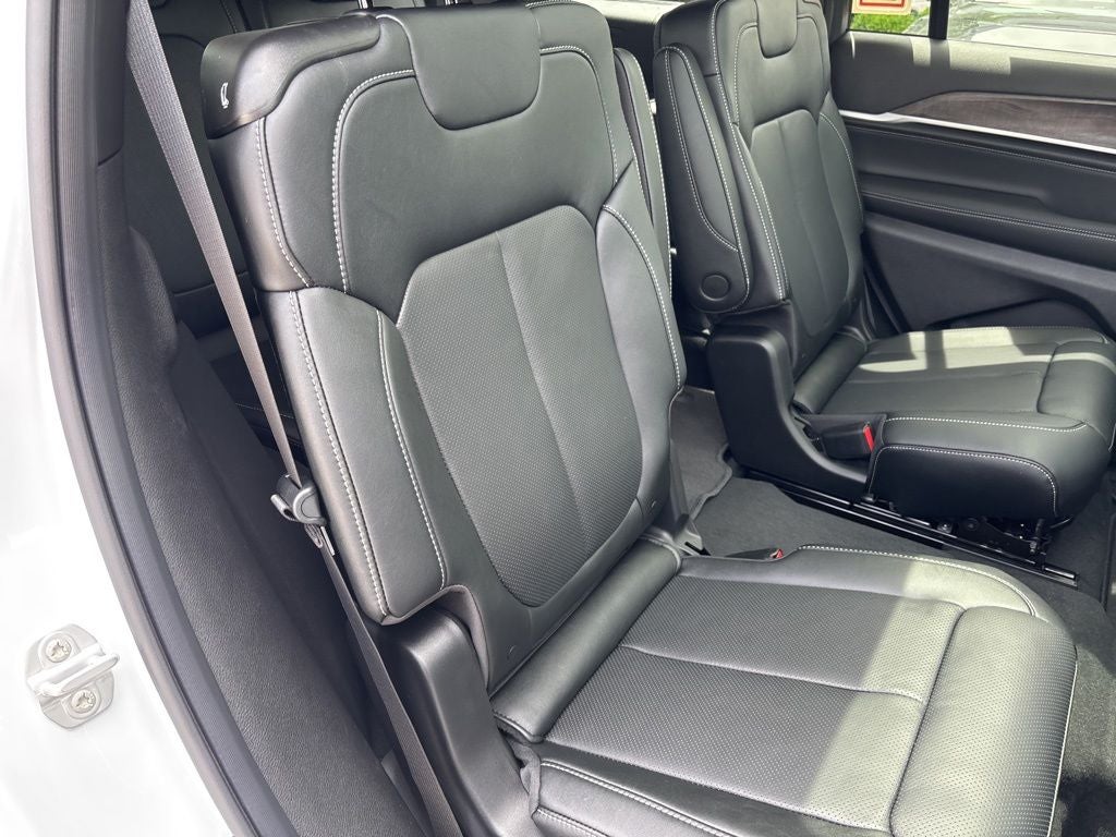 2026 Jeep Grand Cherokee GRAND CHEROKEE L LIMITED RESERVE 4X4