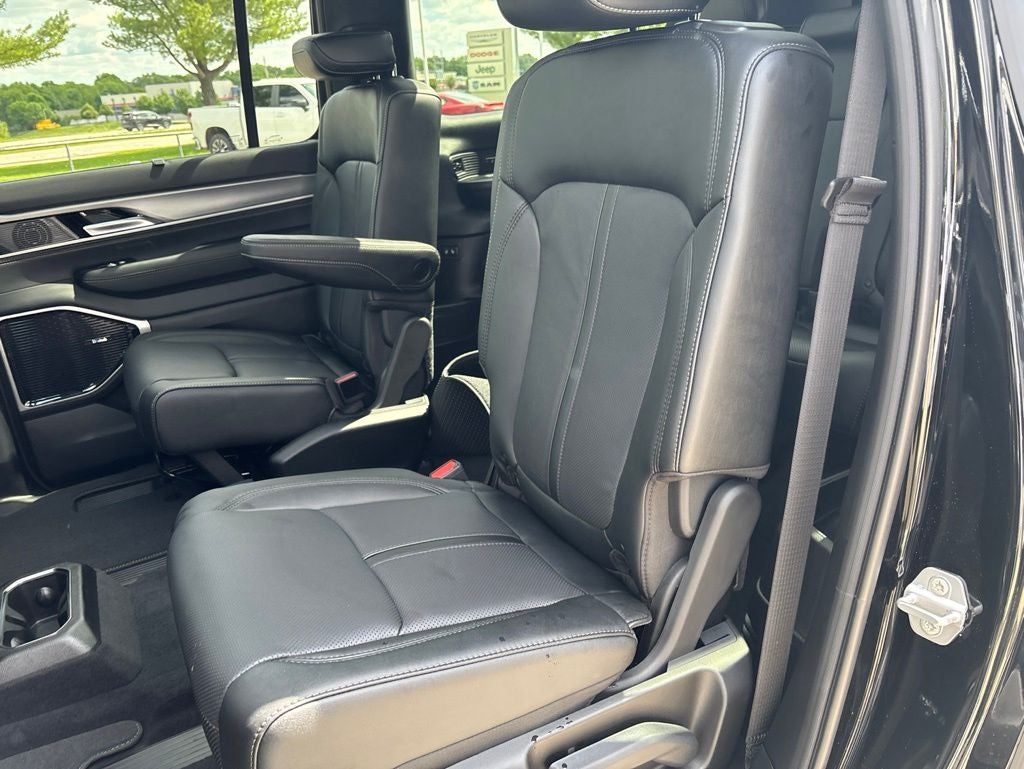 2026 Jeep Grand Wagoneer GRAND WAGONEER L LIMITED RESERVE 4X4