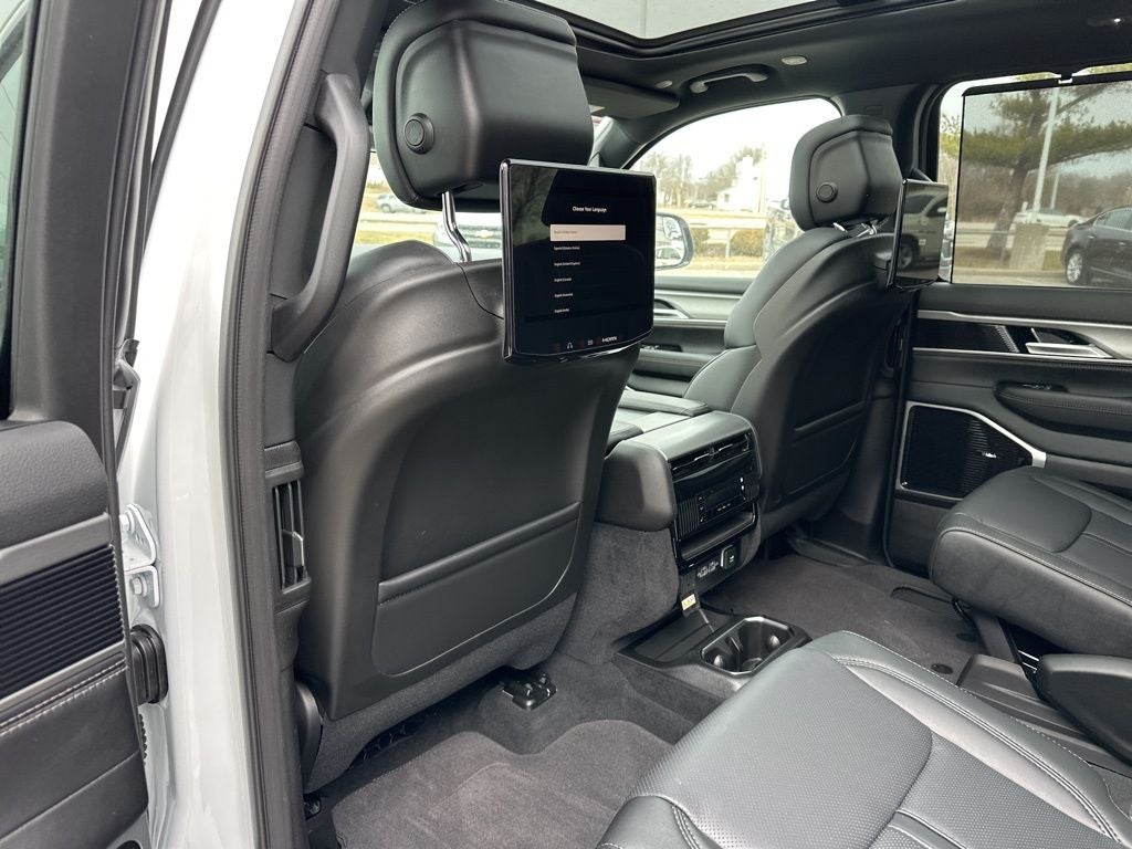 2026 Jeep Grand Wagoneer GRAND WAGONEER L LIMITED RESERVE 4X4