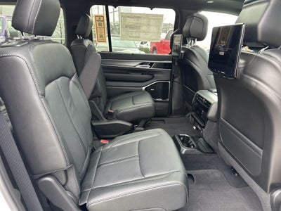 2026 Jeep Grand Wagoneer GRAND WAGONEER L LIMITED RESERVE 4X4