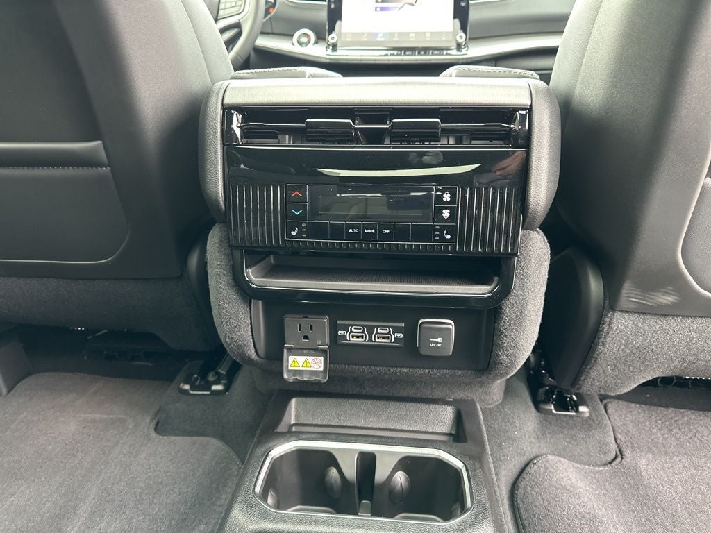 2026 Jeep Grand Wagoneer GRAND WAGONEER L LIMITED RESERVE 4X4