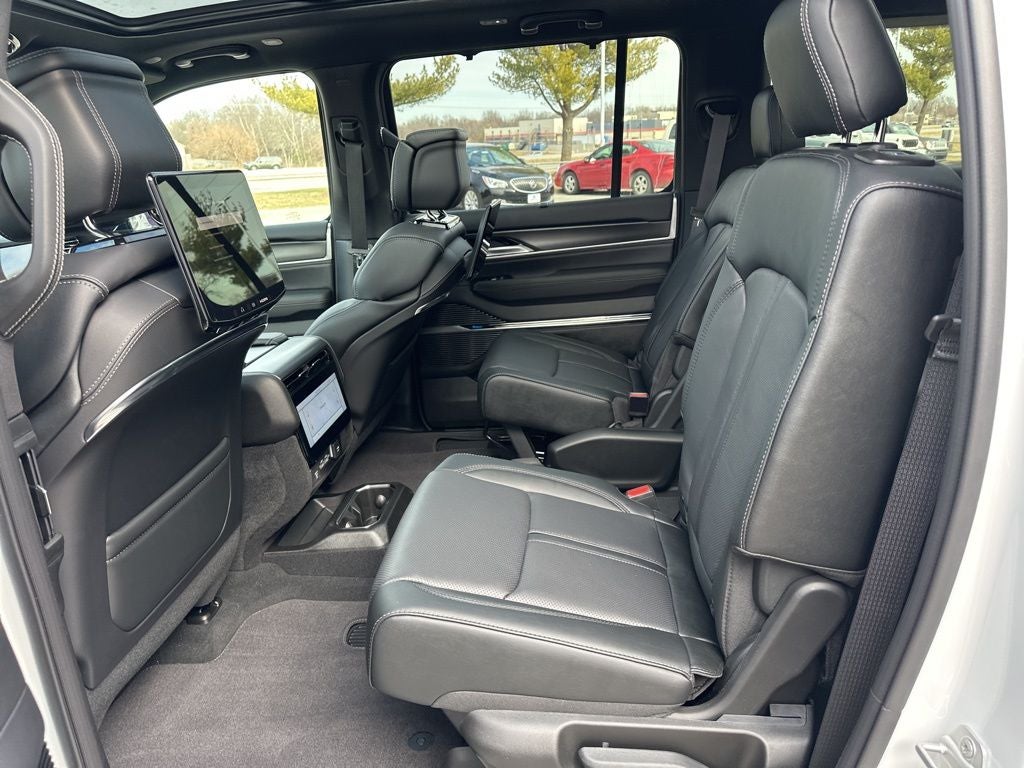 2026 Jeep Grand Wagoneer GRAND WAGONEER L SUMMIT OBSIDIAN 4X4