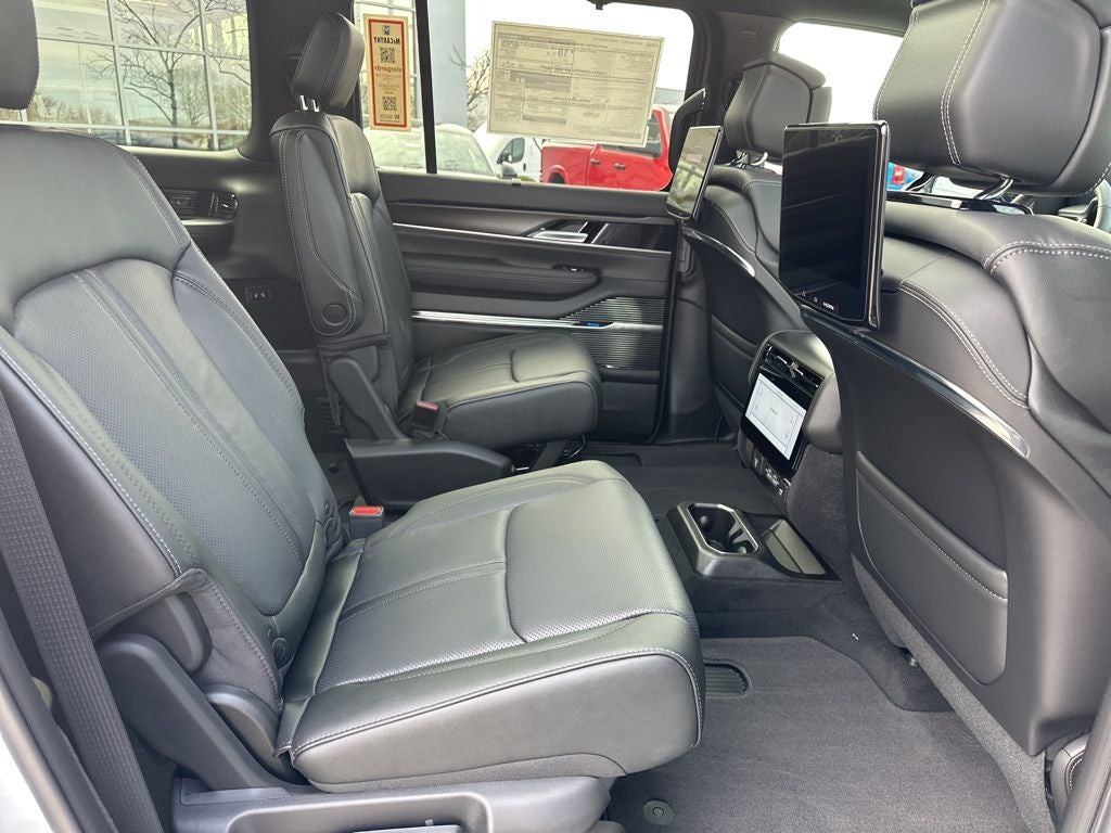 2026 Jeep Grand Wagoneer GRAND WAGONEER L SUMMIT OBSIDIAN 4X4