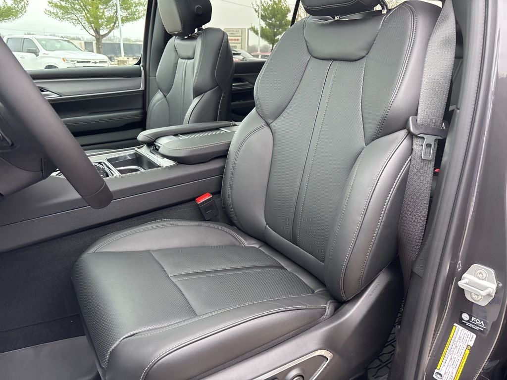 2026 Jeep Grand Wagoneer GRAND WAGONEER UPLAND 4X4