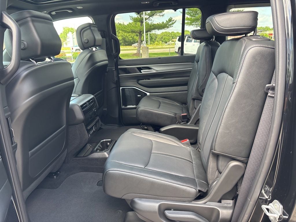 2026 Jeep Grand Wagoneer GRAND WAGONEER LIMITED RESERVE 4X4