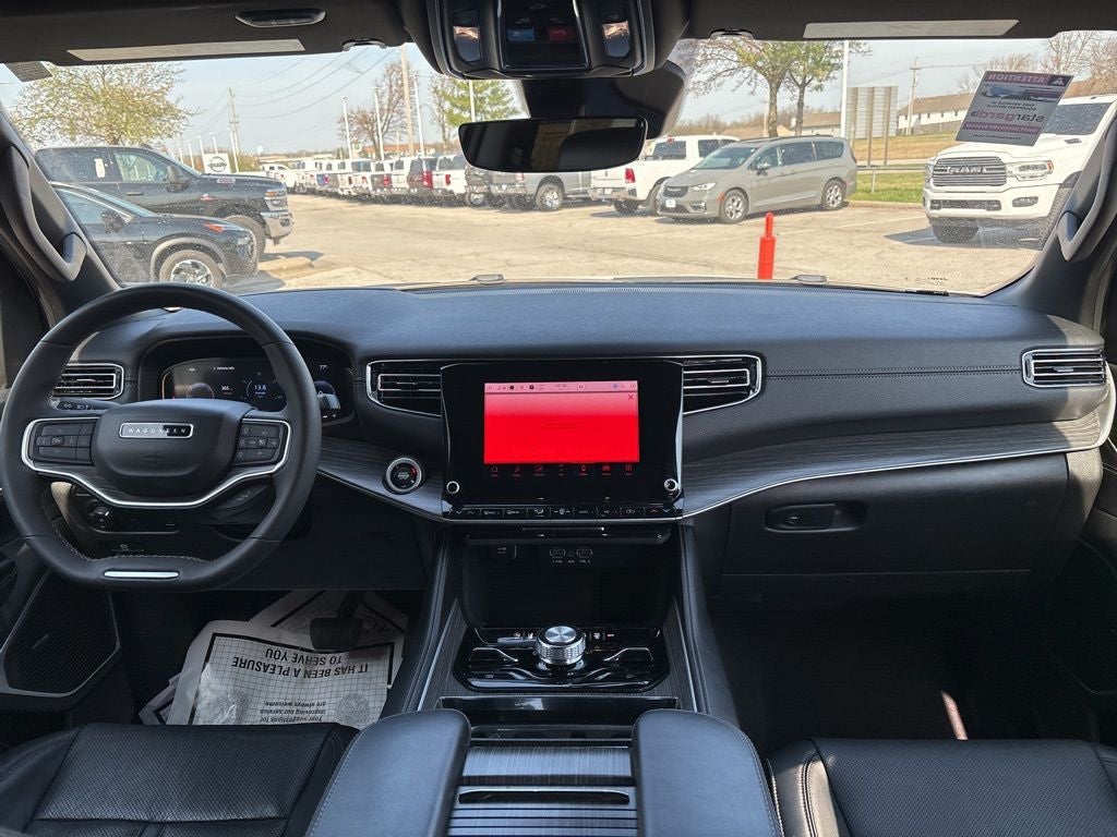 2023 Jeep Wagoneer Series III 4x4