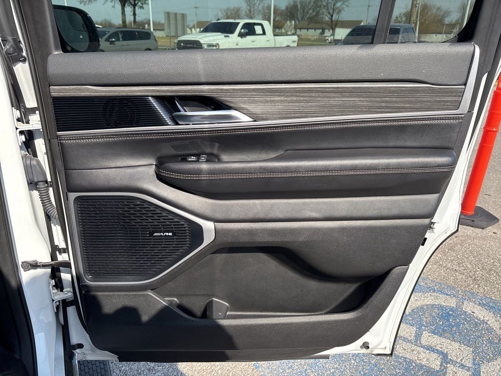 2023 Jeep Wagoneer Series III 4x4
