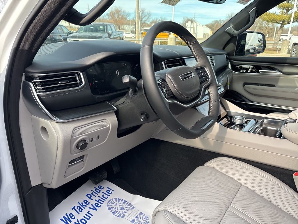 2026 Jeep Grand Wagoneer GRAND WAGONEER SUMMIT OBSIDIAN 4X4