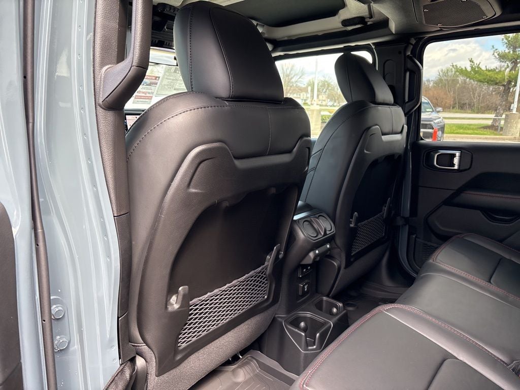 2026 Jeep Gladiator GLADIATOR SHADOW OPS 4X4