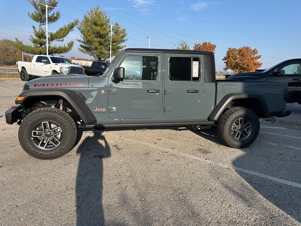 2026 Jeep Gladiator GLADIATOR MOJAVE 4X4