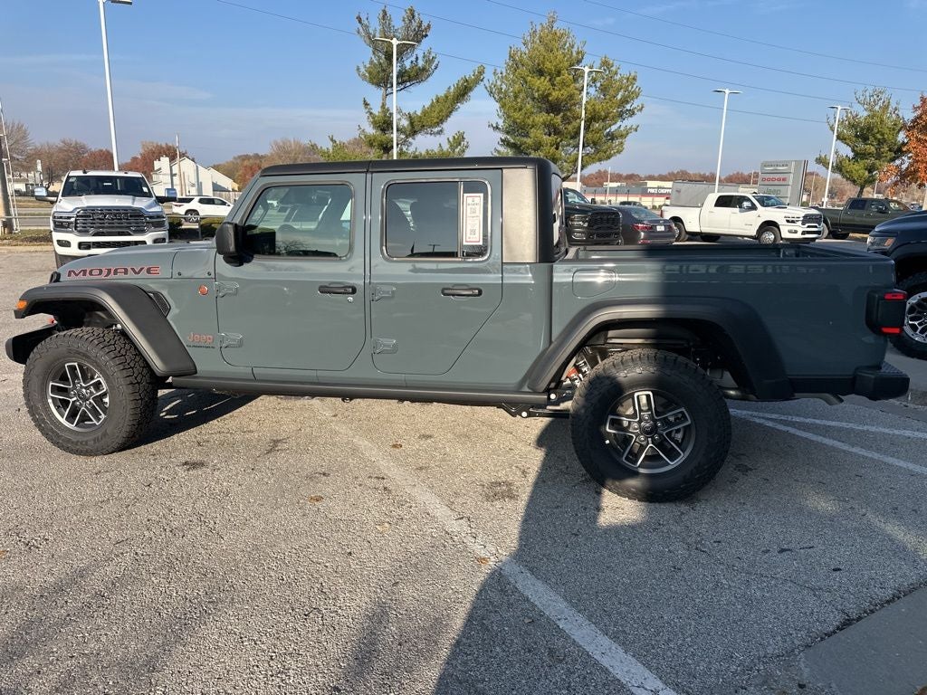 2026 Jeep Gladiator GLADIATOR MOJAVE 4X4