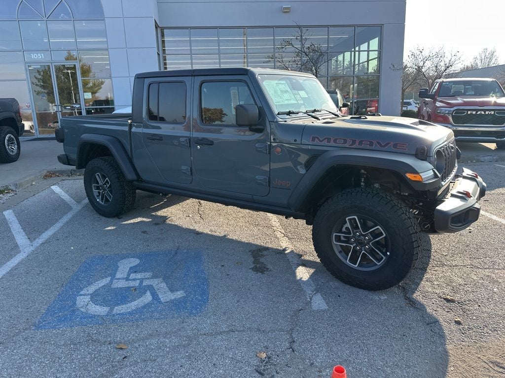 2026 Jeep Gladiator GLADIATOR MOJAVE 4X4
