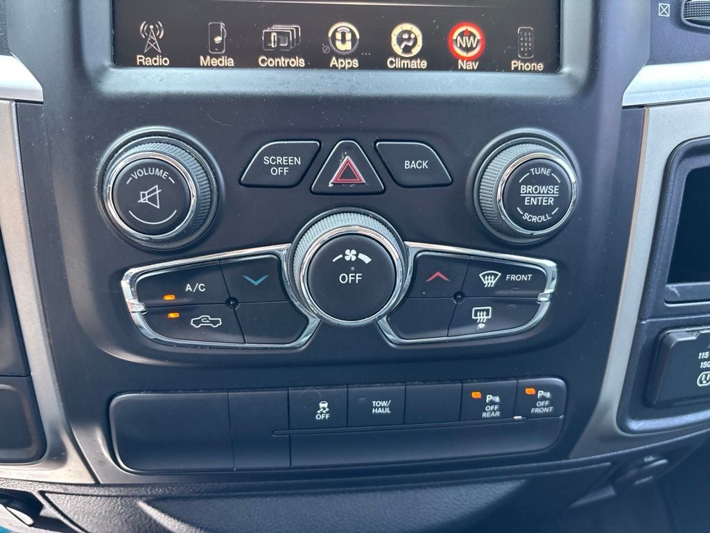 2016 RAM 1500 Big Horn
