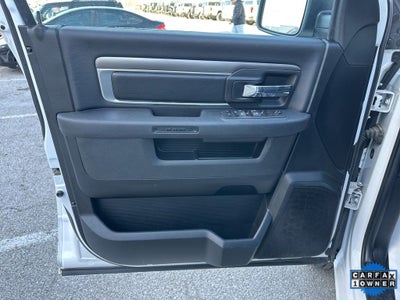 2024 RAM 1500 Classic Warlock Crew Cab 4x4 5'7' Box