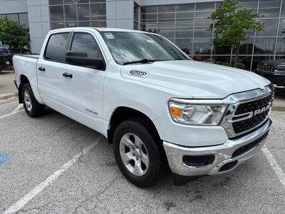 2023 RAM 1500 Big Horn Crew Cab 4x4 5'7' Box