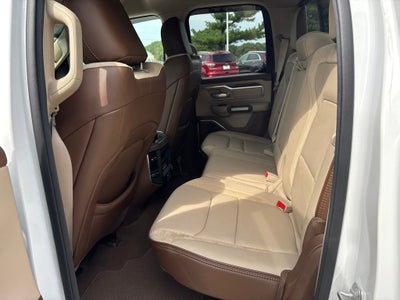 2020 RAM 1500 Laramie Quad Cab 4x4 6'4' Box