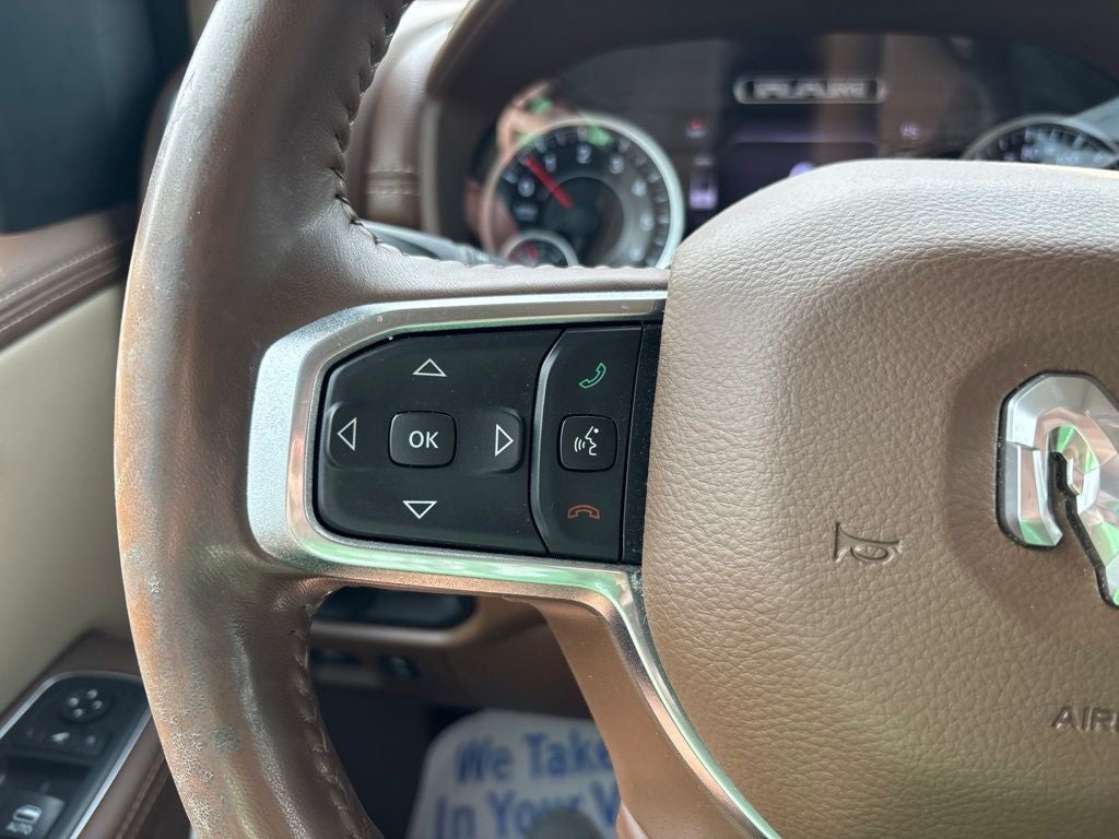 2020 RAM 1500 Laramie Quad Cab 4x4 6'4' Box