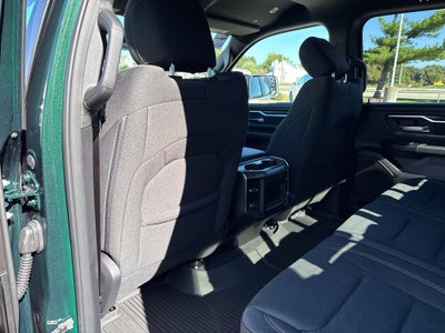 2027 RAM Ram 1500 RAM 1500 BIG HORN CREW CAB 4X4 5'7' BOX