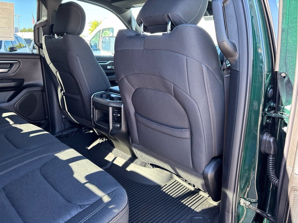 2027 RAM Ram 1500 RAM 1500 BIG HORN CREW CAB 4X4 5'7' BOX