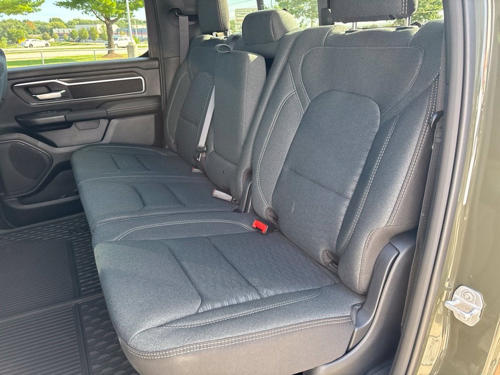 2027 RAM Ram 1500 RAM 1500 BIG HORN CREW CAB 4X4 5'7' BOX
