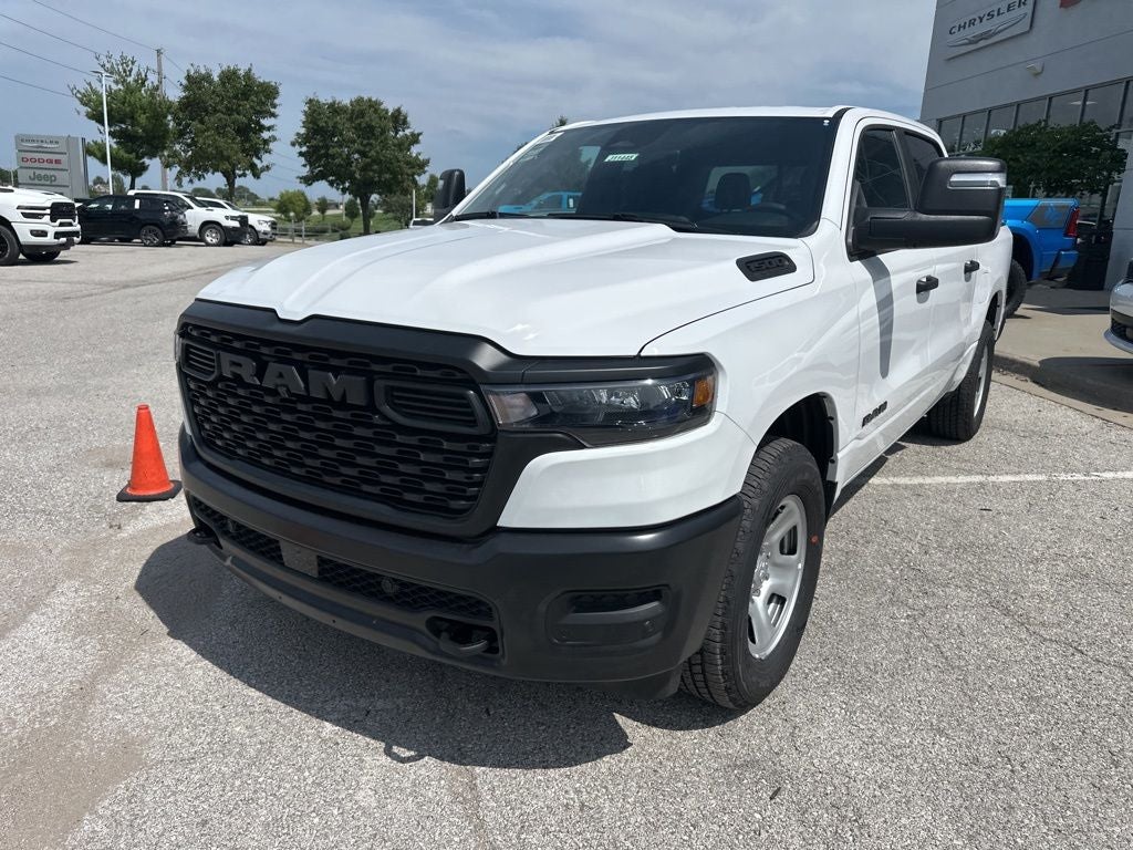2026 RAM Ram 1500 RAM 1500 TRADESMAN CREW CAB 4X4 5'7' BOX
