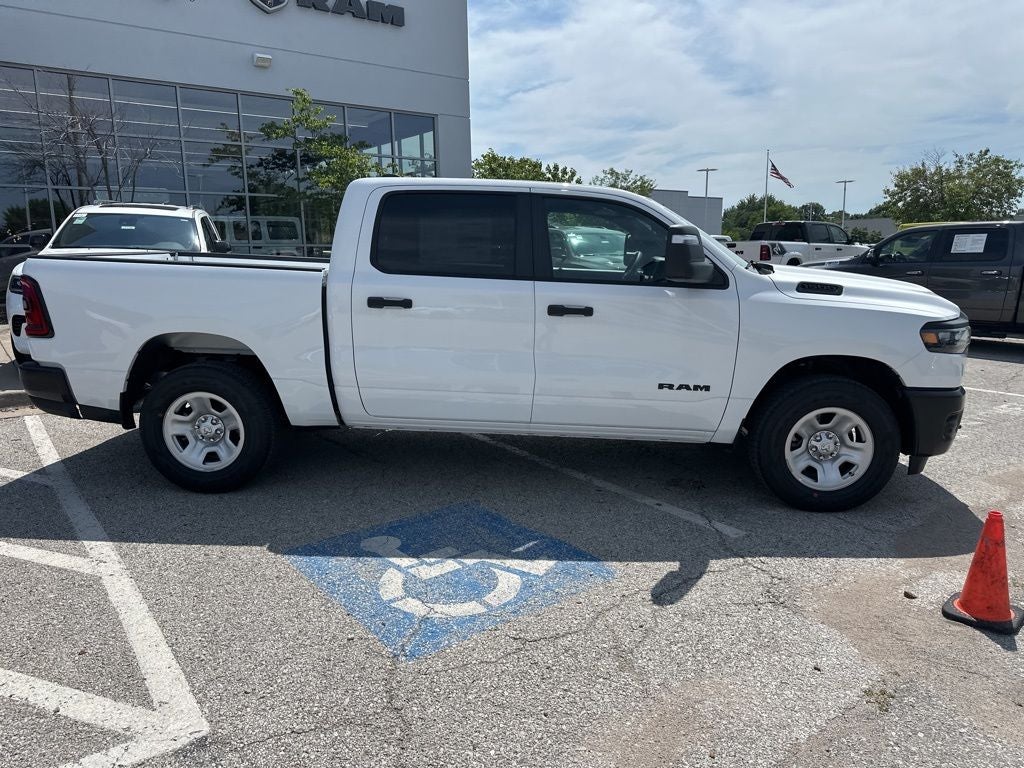 2026 RAM Ram 1500 RAM 1500 TRADESMAN CREW CAB 4X4 5'7' BOX