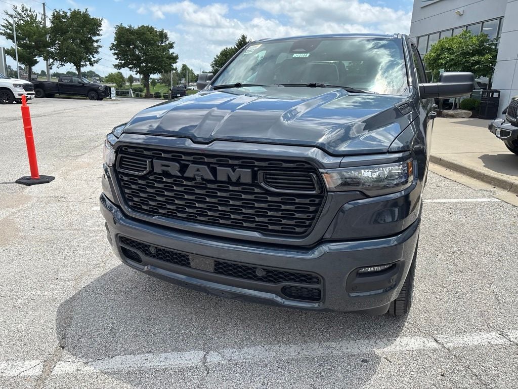 2026 RAM Ram 1500 RAM 1500 EXPRESS CREW CAB 4X4 5'7' BOX