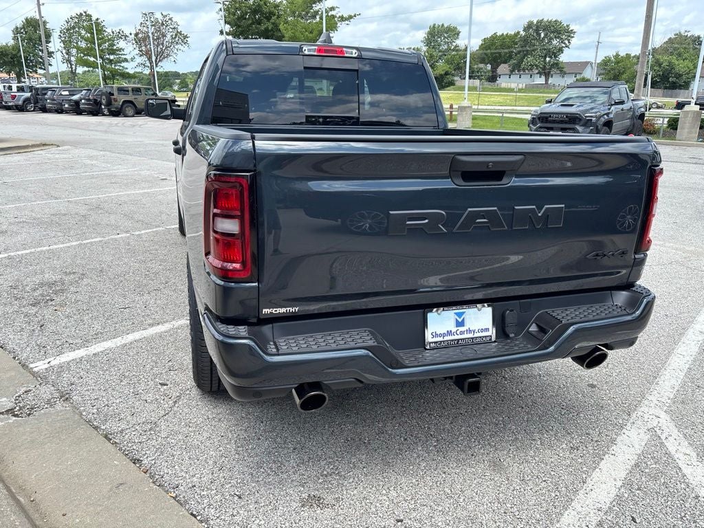 2026 RAM Ram 1500 RAM 1500 EXPRESS CREW CAB 4X4 5'7' BOX