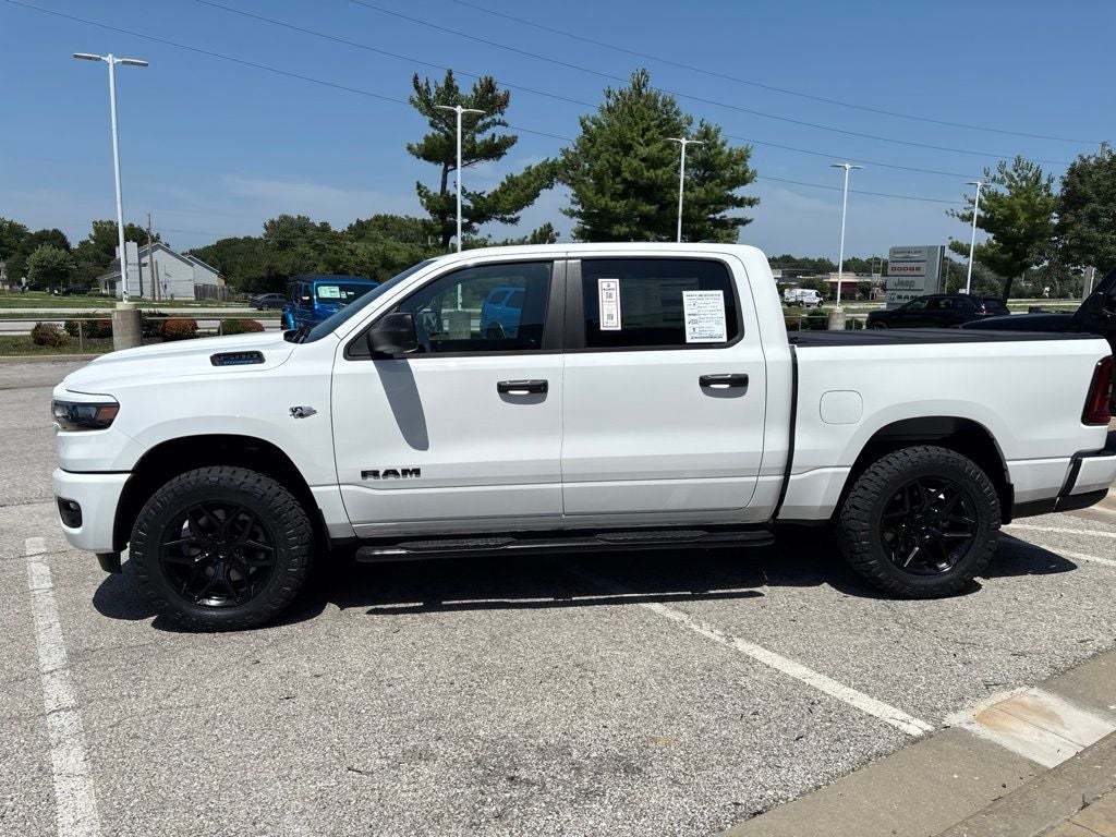 2026 RAM Ram 1500 RAM 1500 EXPRESS CREW CAB 4X4 5'7' BOX