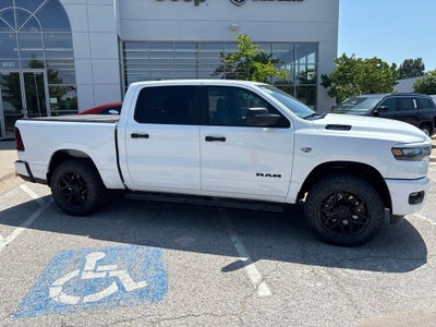 2026 RAM Ram 1500 RAM 1500 EXPRESS CREW CAB 4X4 5'7' BOX