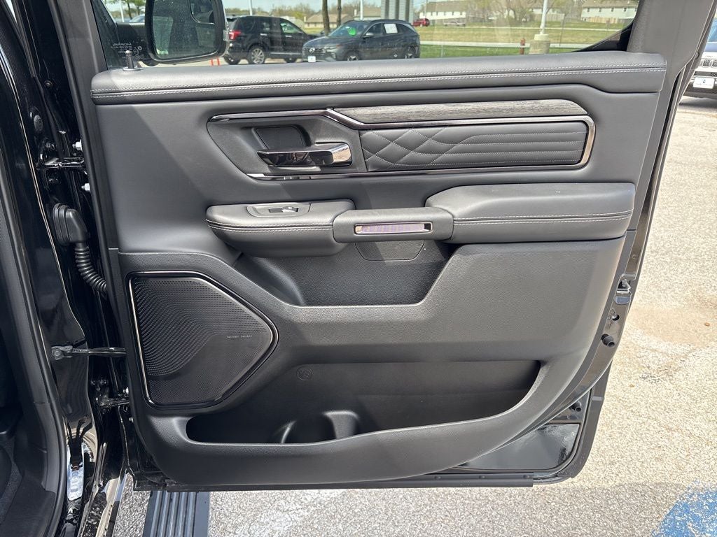 2026 RAM Ram 1500 RAM 1500 LIMITED CREW CAB 4X4 5'7' BOX