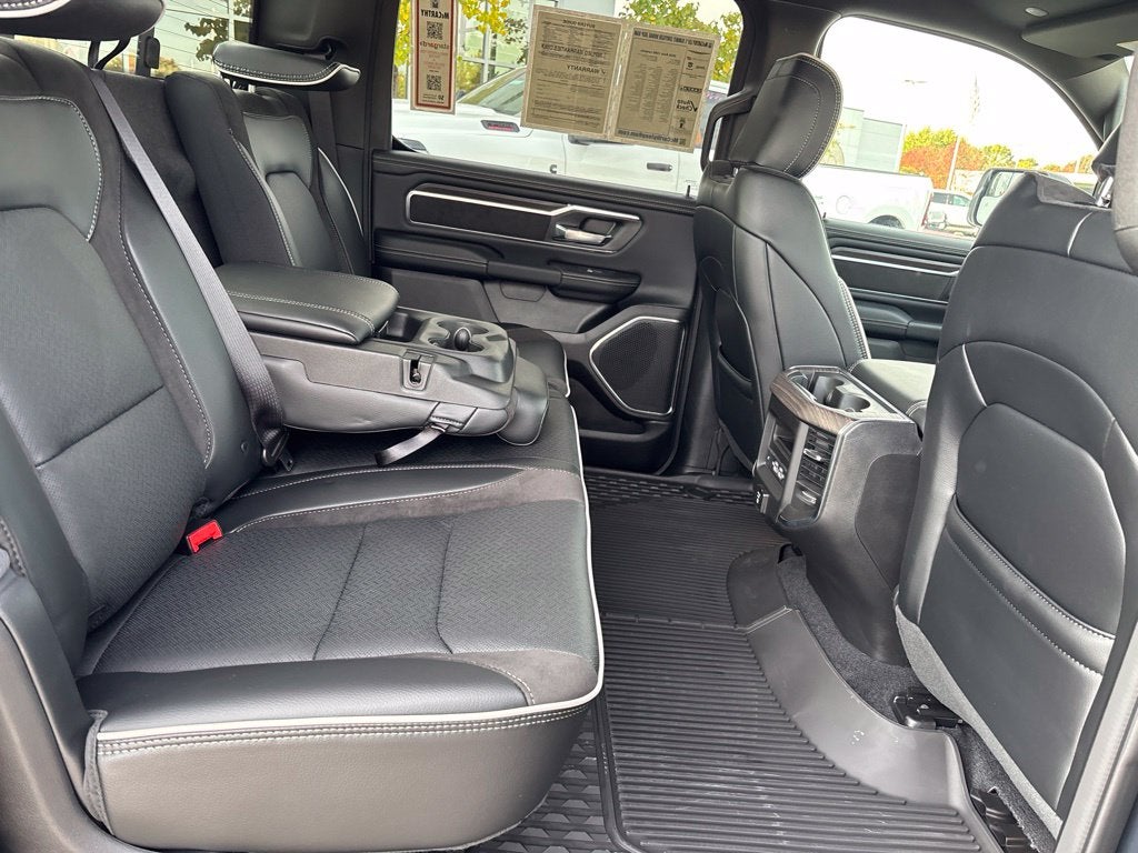 2026 RAM 1500 Laramie Crew Cab 4x4 5'7' Box